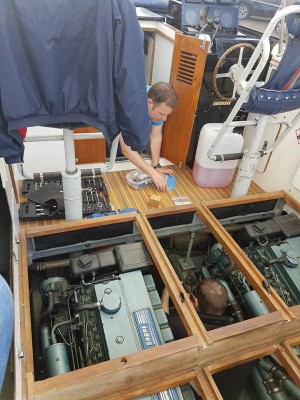 engines1.jpg